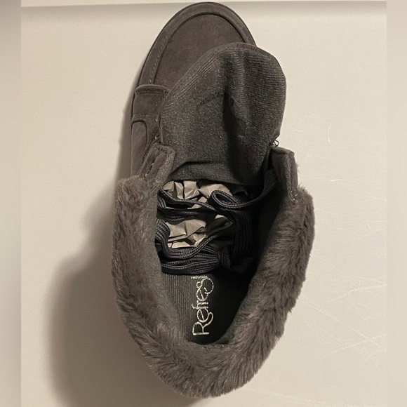 Faux Fur Gray Lace Up Style Wedge Insole Winter Boots Women’s various sizes NIB - Picture 9 of 14